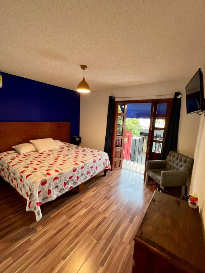 Hotel Casa Frida Cuernavaca Bagian luar foto