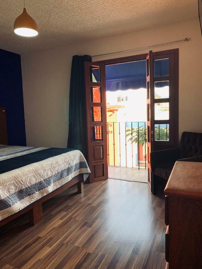 Hotel Casa Frida Cuernavaca Bagian luar foto